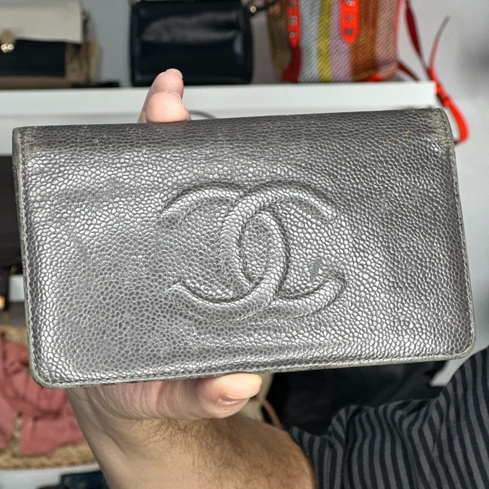 Chanel Caviar Wallet